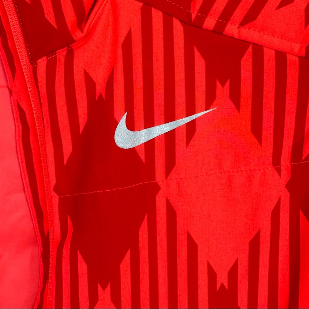 Nike Golf Sport DWR Quilted Plaid Argyle Zip Front Puffer Vest Women’s Size S🔥 - Picture 5 of 11